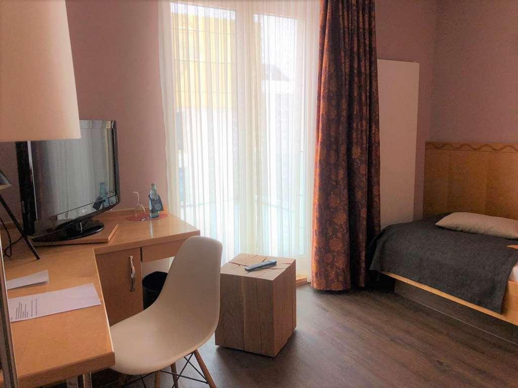 Hotel Gude Kassel Habitación foto
